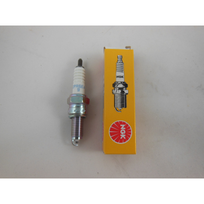 Zündkerze spark plug NGK CPR6EA-9 Für Suzuki DF4 DF5 DF6 DF9.9 DF15 DF20 DF25 DF30 DF15A DF20A DF 4 5 6 9.9 15 20 25 30 Aussenborder